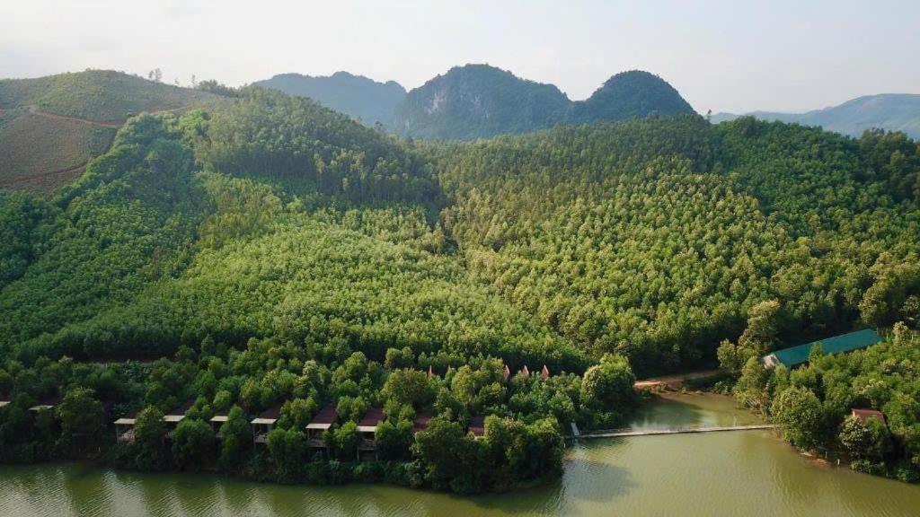 Nguyen Shack Retreat Resort Фонгня Экстерьер фото